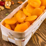 Jak jeść suszone morele?