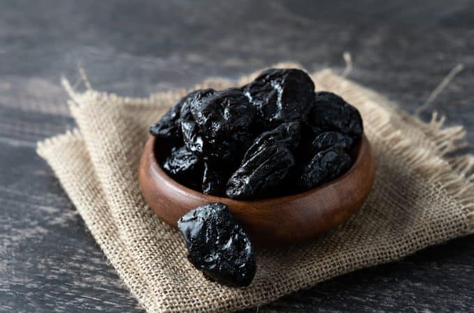 Kiedy podać dziecku suszone śliwki?