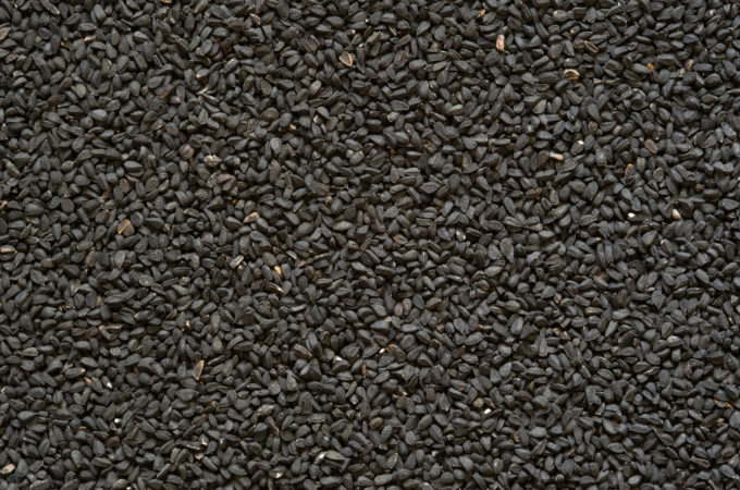 Czy czarnuszka zawiera gluten?