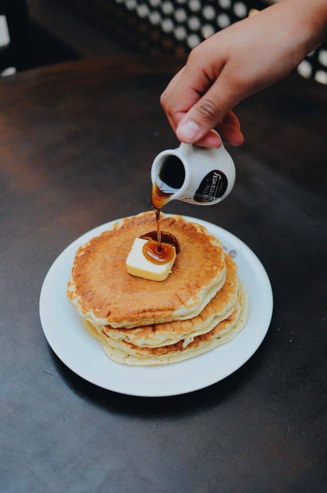 pancake polane syropem klonowym