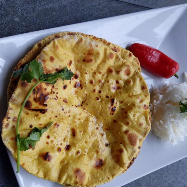 Indyjskie placki z mąką z ciecierzycy Besan Paratha